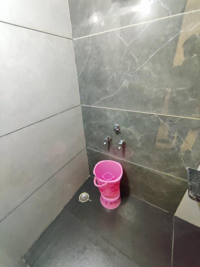 Hotel Sai Ssl Shirdi Eksteriør billede