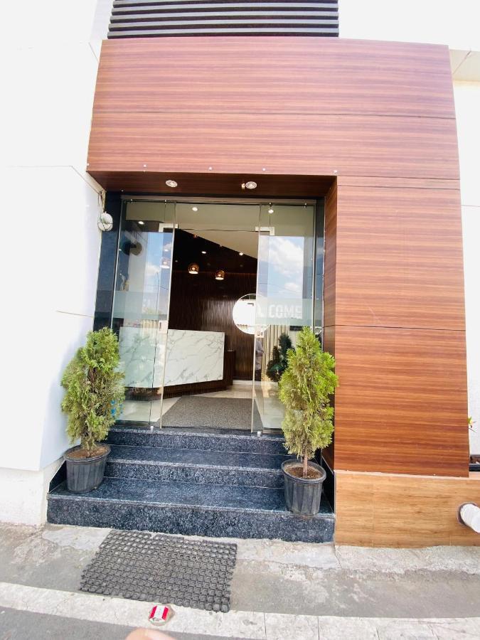Hotel Sai Ssl Shirdi Eksteriør billede